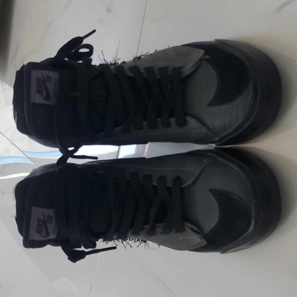 Nike SB Zoom blazer mid edge